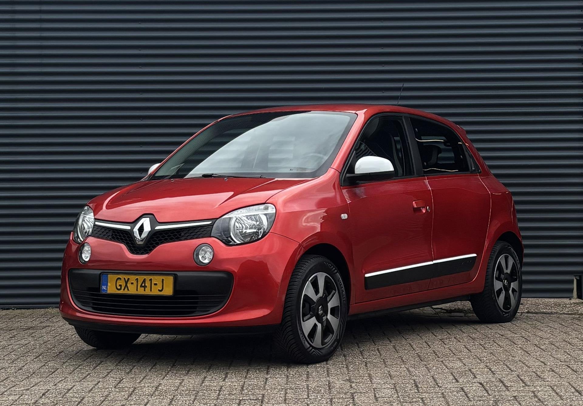 Renault Twingo 1.0 SCe 70pk S&S, Auto's, Gebruikt, 840 kg, 4 stoelen, Origineel Nederlands