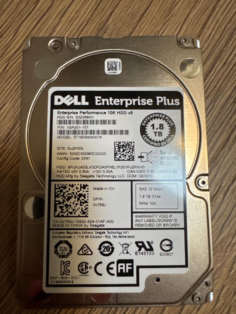 Dell Enterprise Plus 1.8TB SAS HDD 2.5 10K RPM, Computers en Software, Harde schijven, Intern, Gebruikt, SAS, Server