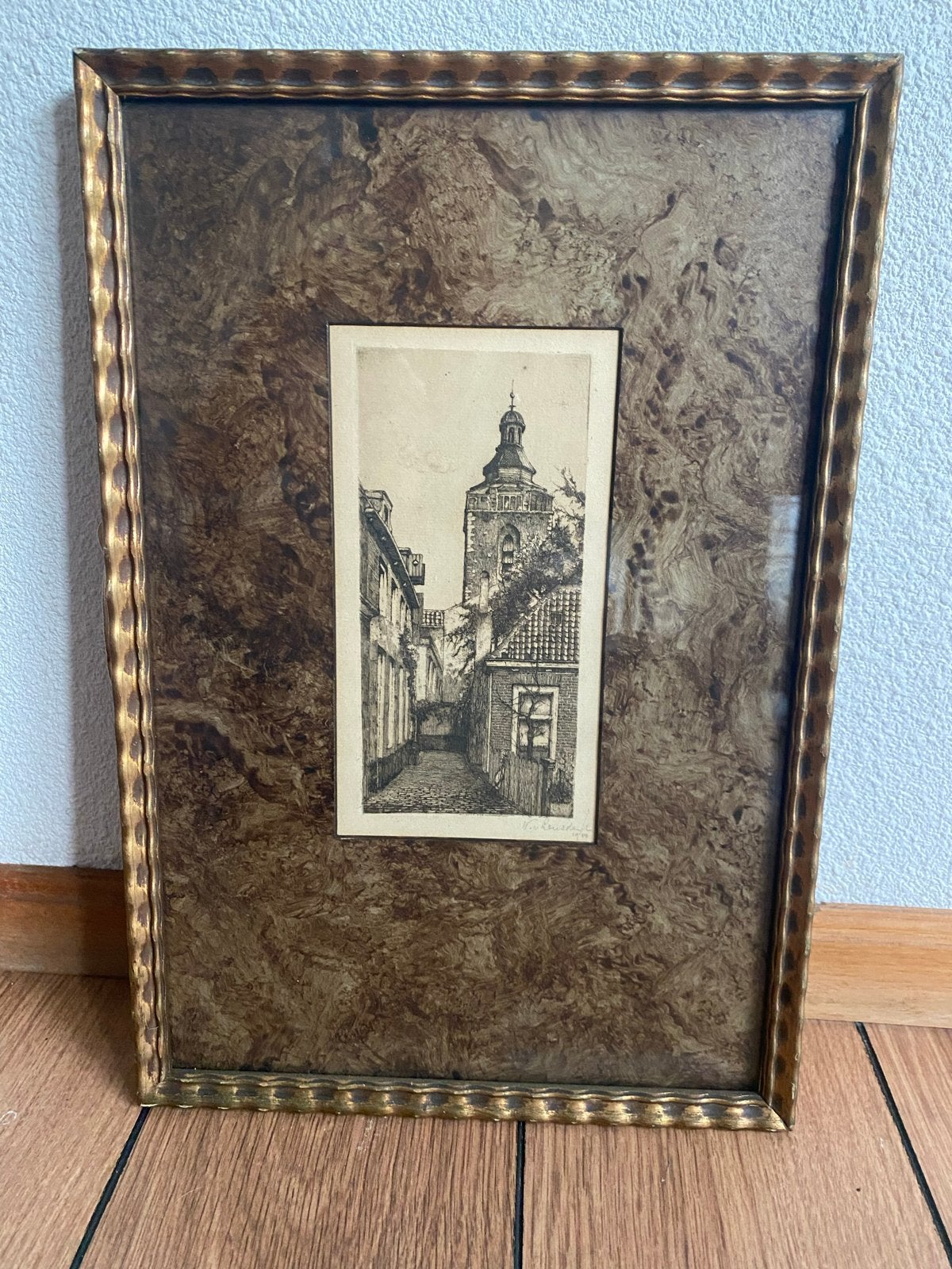 Ets van W van Leusden , Stadsgezicht met toren, Antiek en Kunst, Ets, Stadsgezicht, Ophalen of Verzenden, Gesigneerd