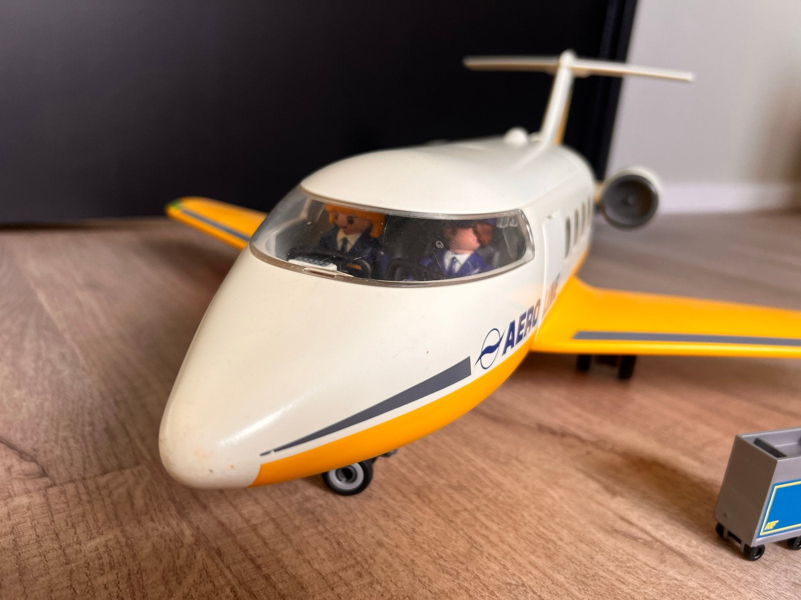 Playmobil Aero Line Vliegtuig met Piloten en Trolley #3185, Ophalen, Gebruikt