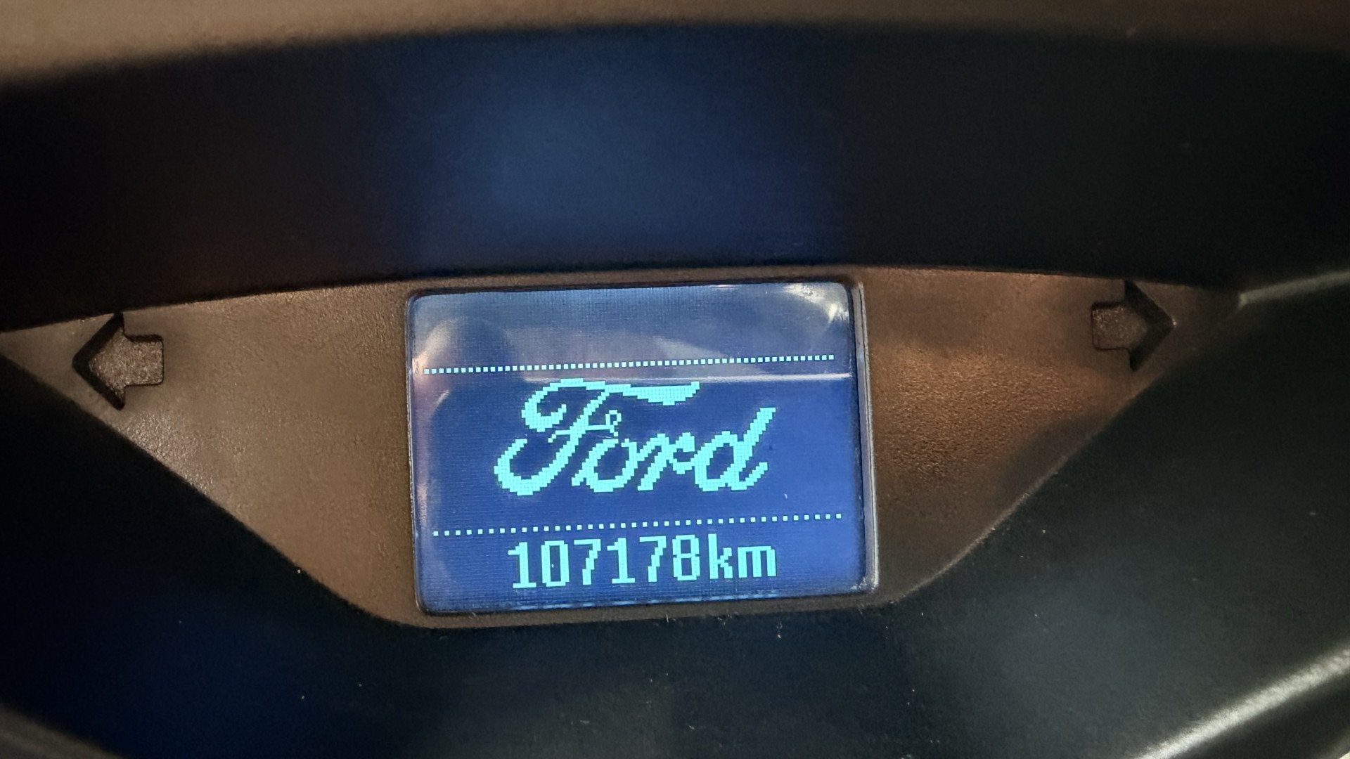 Foto 2 van Ford Focus 1.0 EcoBoost Black Edition Plus BIJZONDER MOOI Na