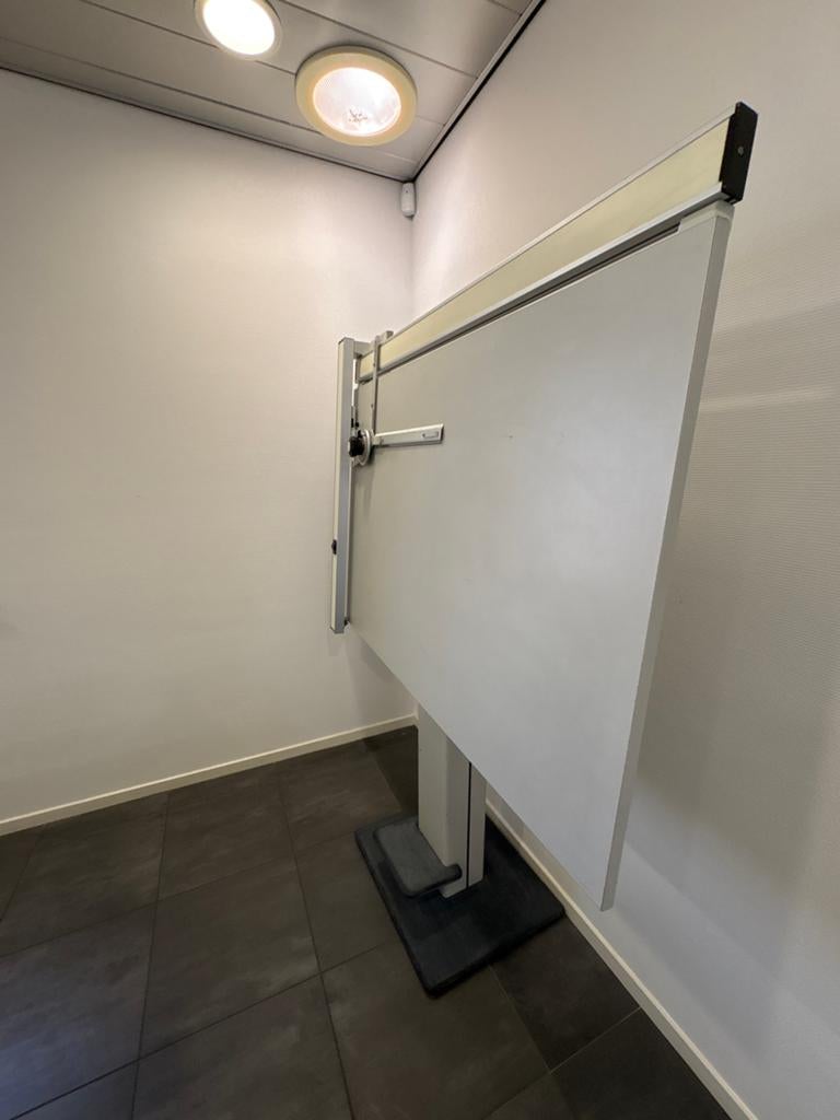 Tekentafel- Gebruikt, maar in goede staat, Doe-het-zelf en Verbouw, Tekentafels, Gebruikt, 130 tot 150 cm, Ophalen of Verzenden