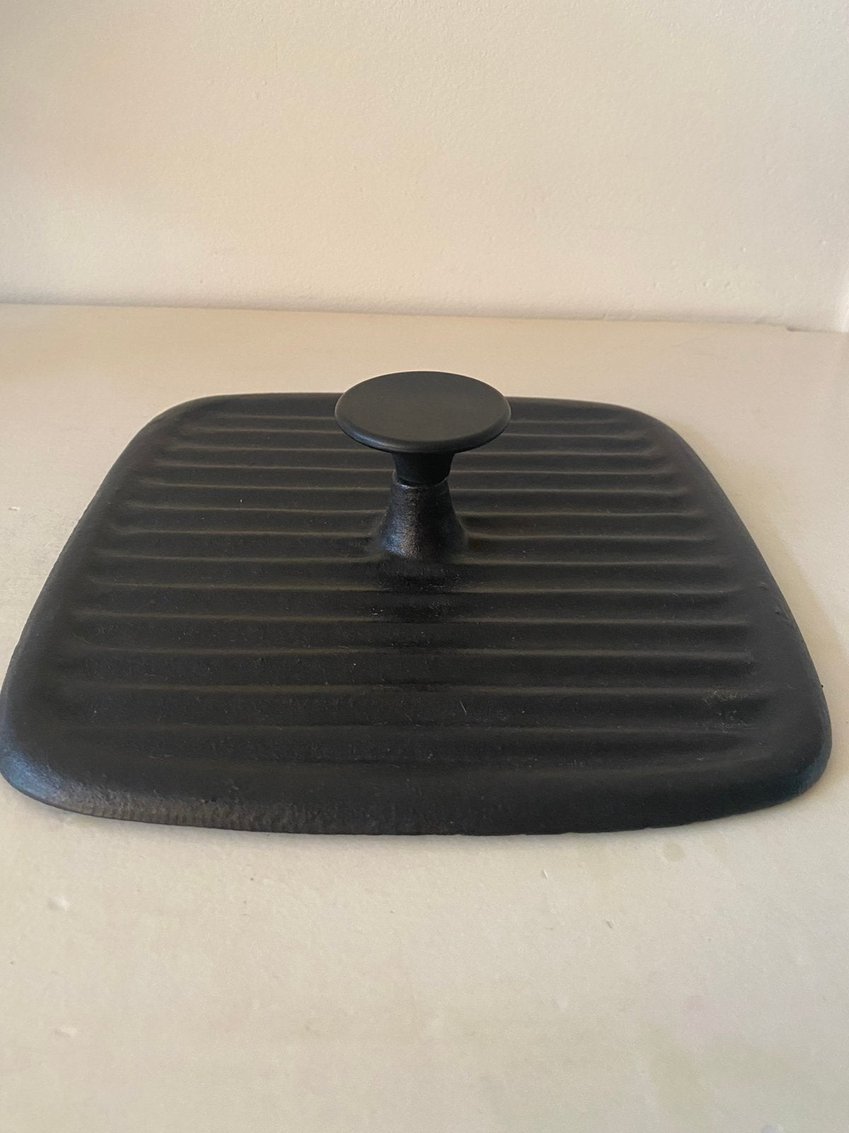 Gietijzeren panini maker, Ophalen of Verzenden, Zo goed als nieuw, Gietijzer, Koekenpan of Braadpan