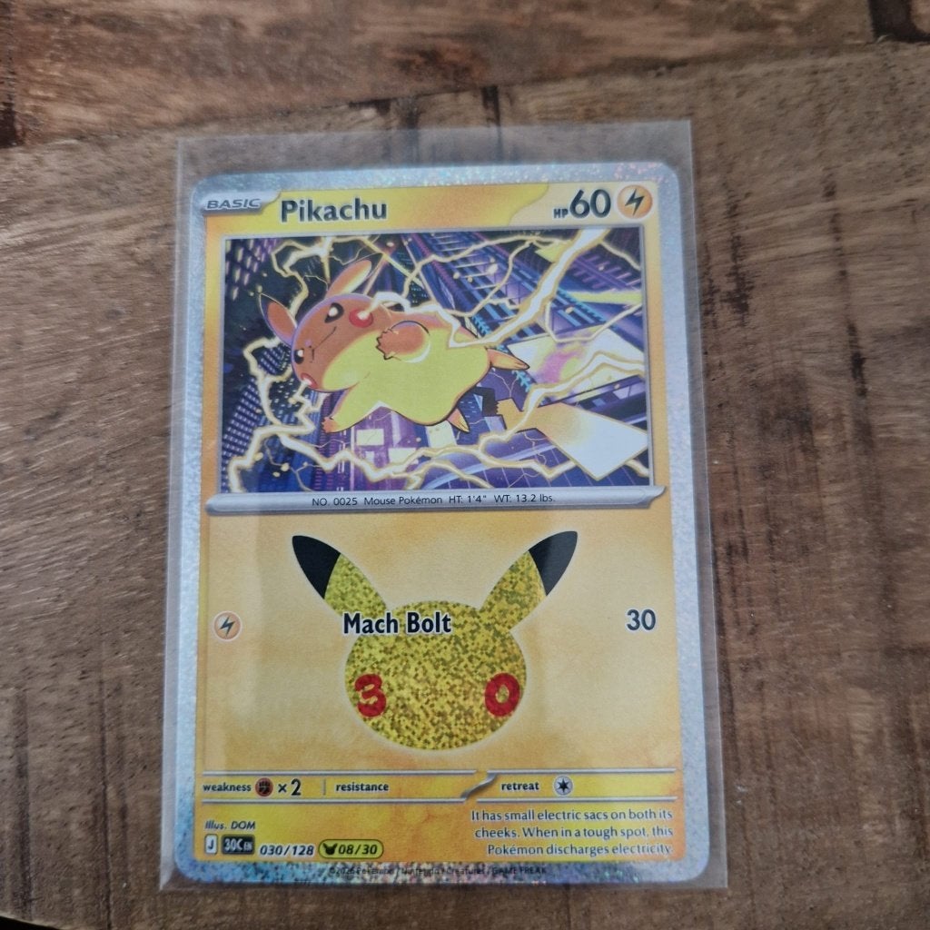 Pikachu - 030/128 - 30th anniversary, Ophalen, Nieuw, Losse kaart, Foil