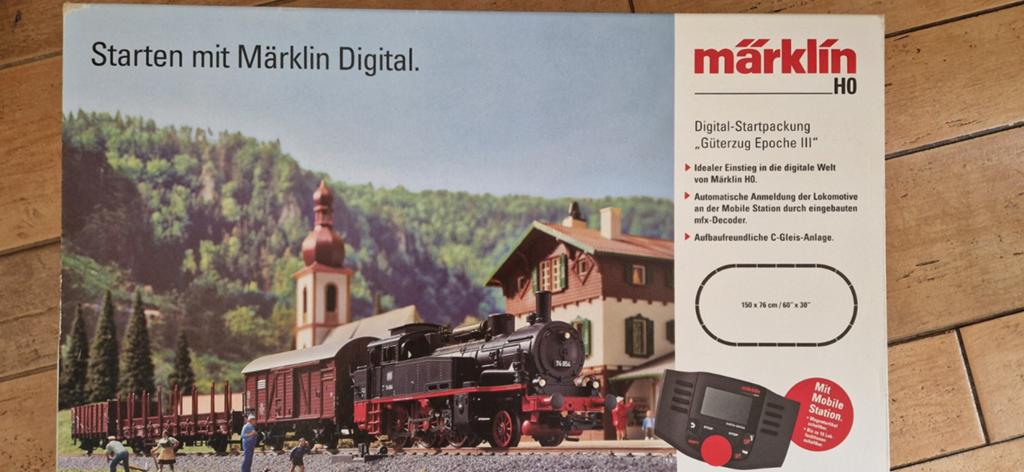 Märklin H0 Digitale Startset met Gebouwen en Rails, Hobby en Vrije tijd, Modeltreinen | H0, Ophalen of Verzenden