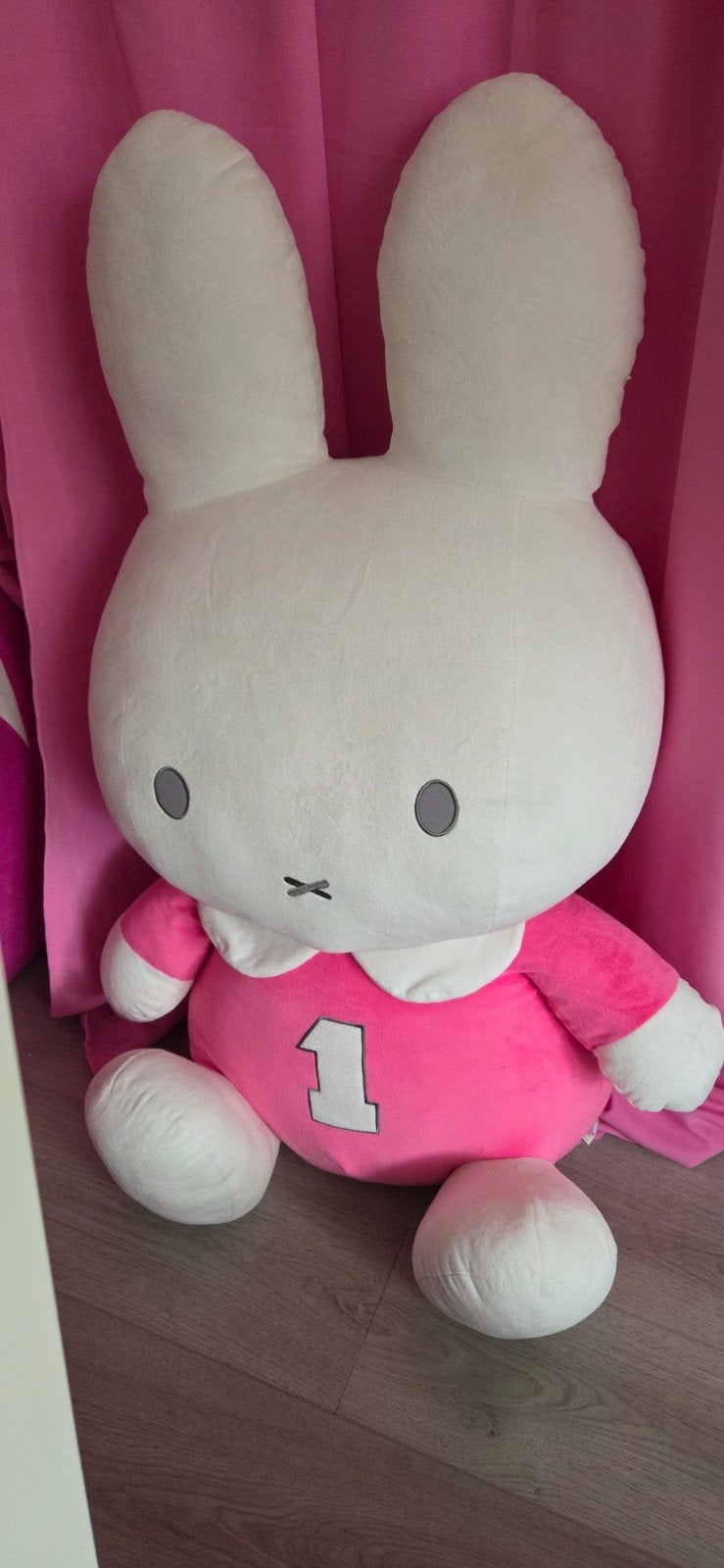 Grote Nijntje knuffel roze met nummer 1 shirt, Ophalen, Overige merken, Konijn, Nijntje