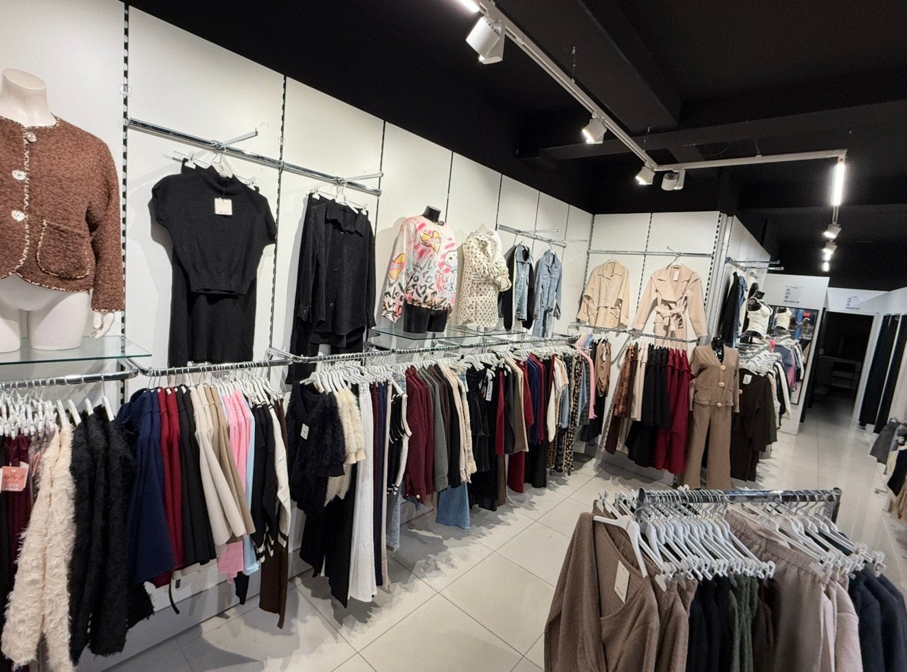 Winkel Stelling Inrichting, Kleding | Dames, Ophalen, Zo goed als nieuw