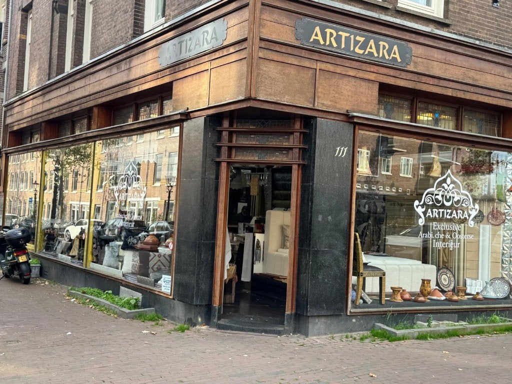 Winkel ter overname op De Clercqstraat, Amsterdam