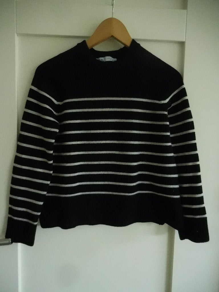 trui. Zara. Maat M.Van oksel tot oksel 45 cm. Lengte 55 cm., Kleding | Dames, Truien en Vesten, Maat 38/40 (M), Ophalen of Verzenden