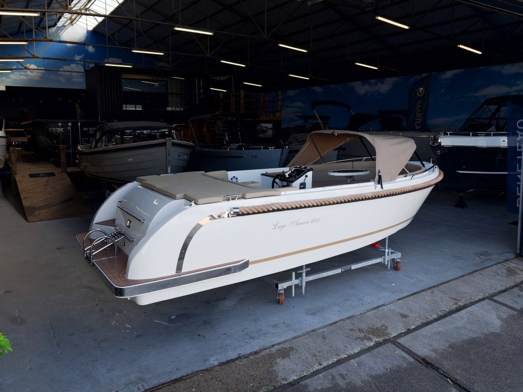 Lago Amore 606 Tender | 30PK Suzuki | Nieuwstaat incl., Tender, Gebruikt, Overige brandstoffen, Lago Amore