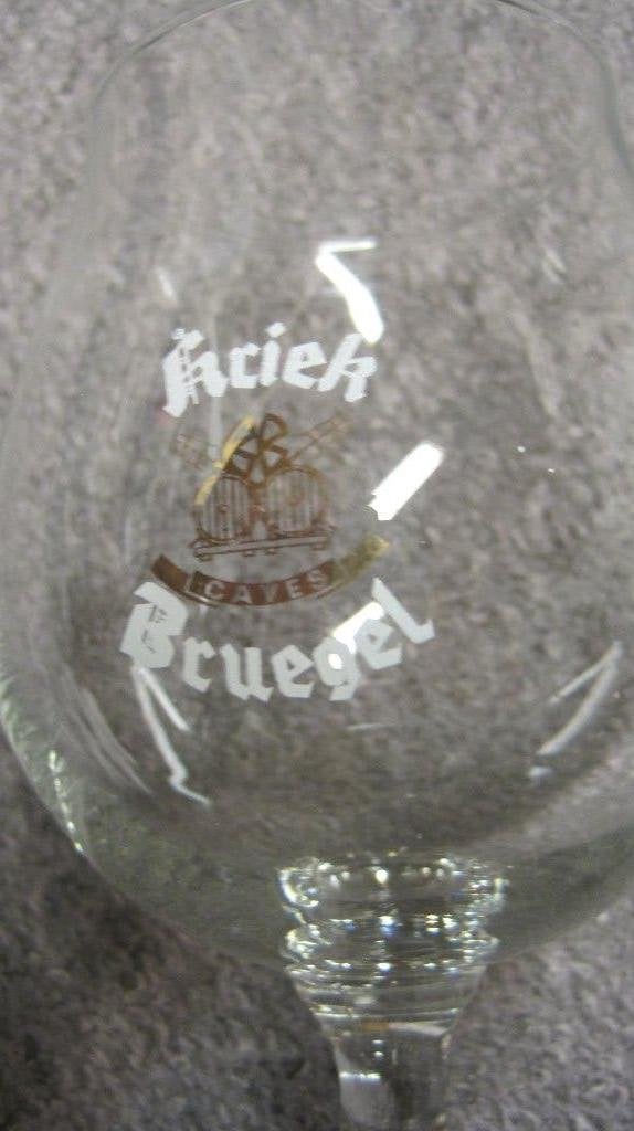 Bruegel bier glazen Kriek drie stuks, Ophalen of Verzenden, Zo goed als nieuw, Glas of Glazen, Overige merken