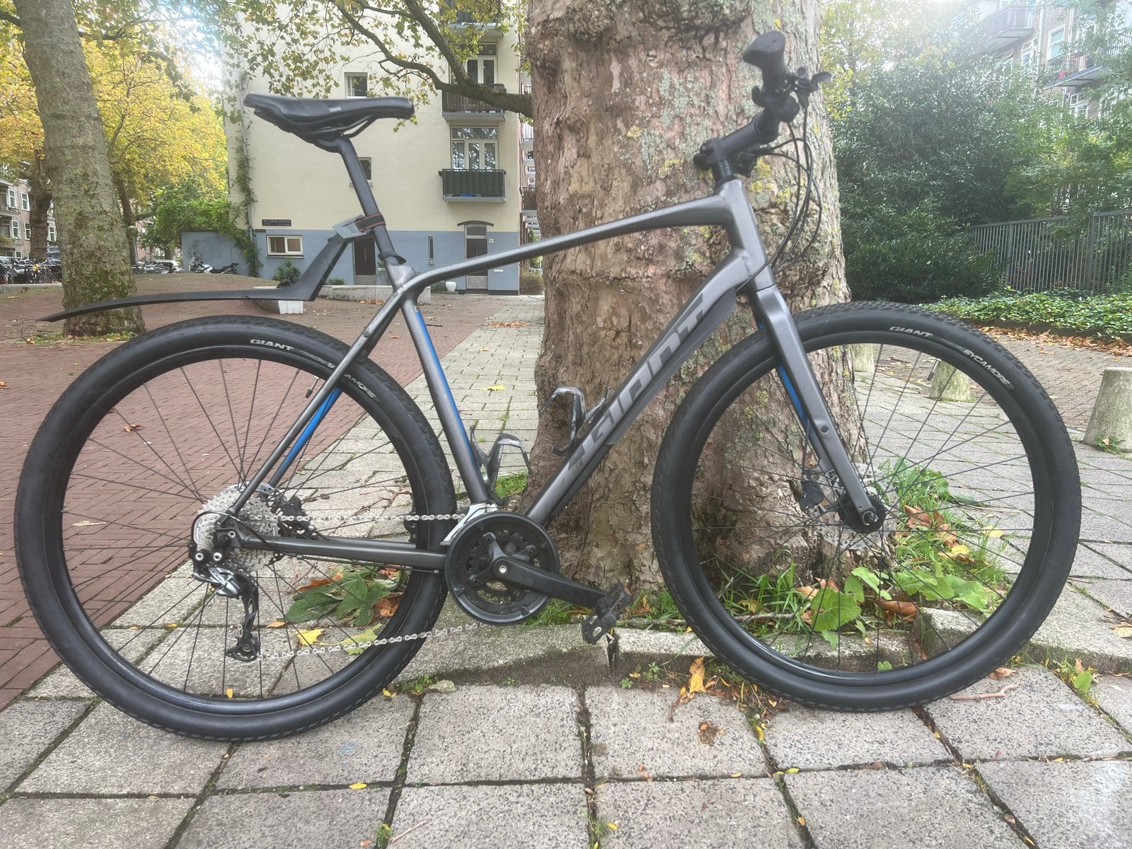 Giant ToughRoad Hybride Bike, Versnellingen, Zo goed als nieuw, 61 tot 65 cm, Schijfrem