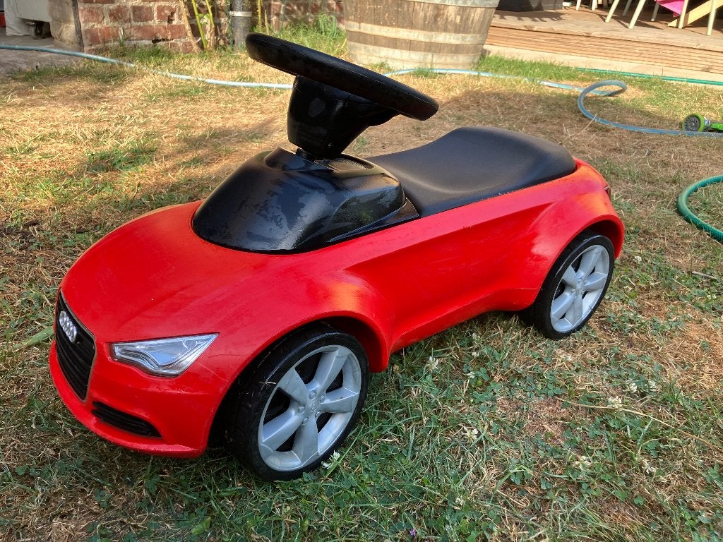 Loopauto, Kinderen en Baby's, Speelgoed | Buiten | Voertuigen en Loopfietsen, Ophalen, Gebruikt, Overige typen