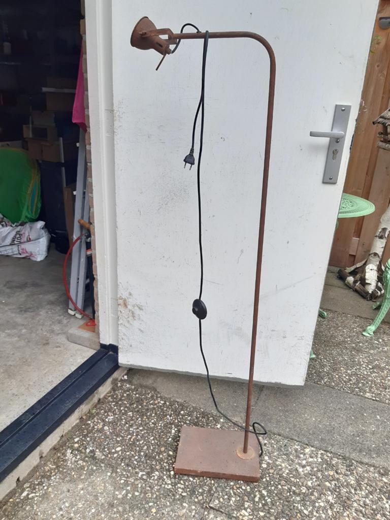 Staande lamp  1.40 cm hoog, Ophalen, Gebruikt, Metaal, 150 tot 200 cm