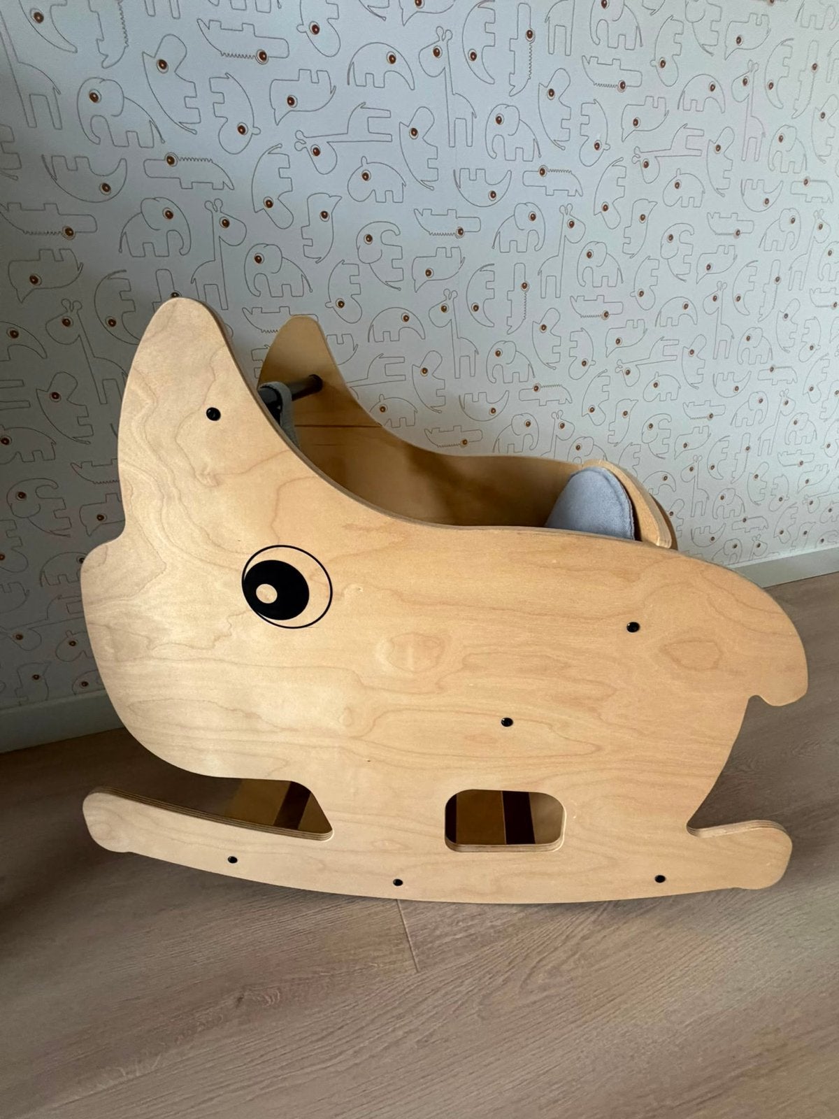 Houten Neushoorn Schommelstoel Peuter Done by Deer, Kinderen en Baby's, Ophalen of Verzenden, Zo goed als nieuw, Overige typen