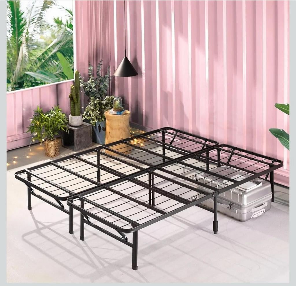 Comfortabel Tweepersoons Bed met matras, Ophalen, Zwart, 200 cm, Metaal
