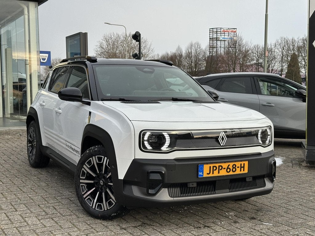 Renault 4 comfort range iconic 52 kWh l DEMOVOORDEEL!, Auto's, Renault, Gebruikt, 150 pk, Leder en Stof, Origineel Nederlands