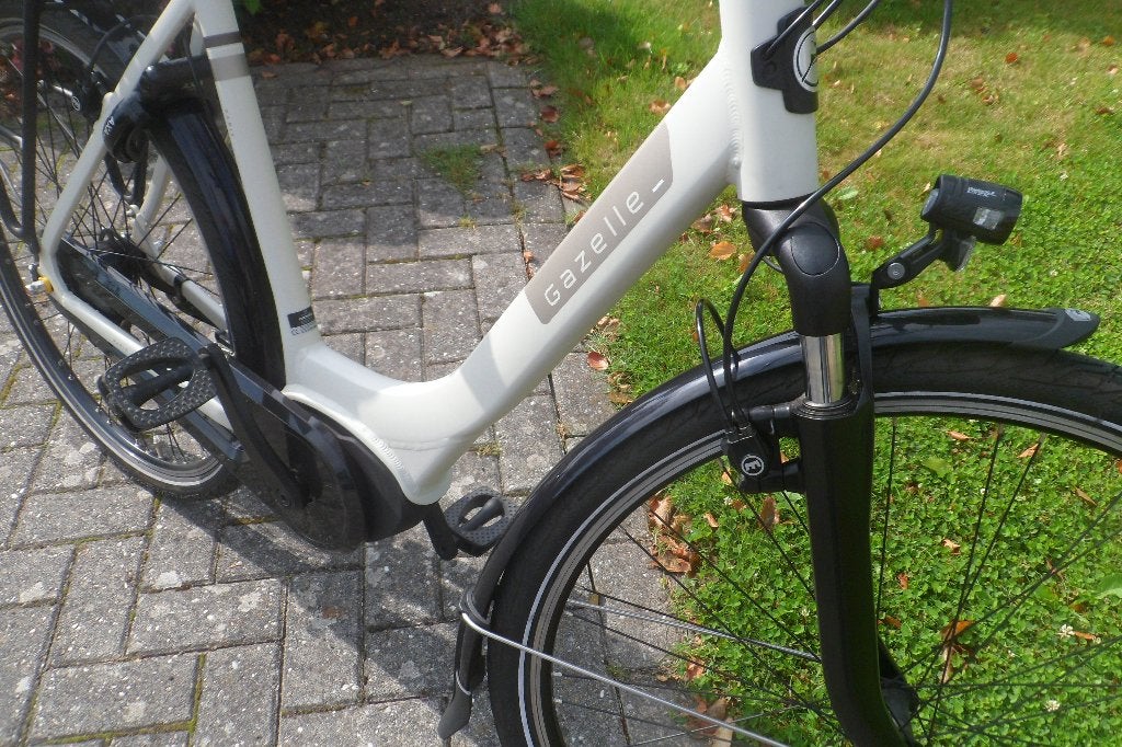 zgan Gazelle Paris c7 500 watt  57cm, Ophalen, Zo goed als nieuw, 50 km per accu of meer, 55 tot 59 cm