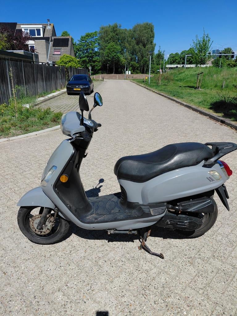 Sym fiddle 2 uit 2022, Fietsen en Brommers, Scooters | SYM, Ophalen, Gebruikt, Benzine, Fiddle