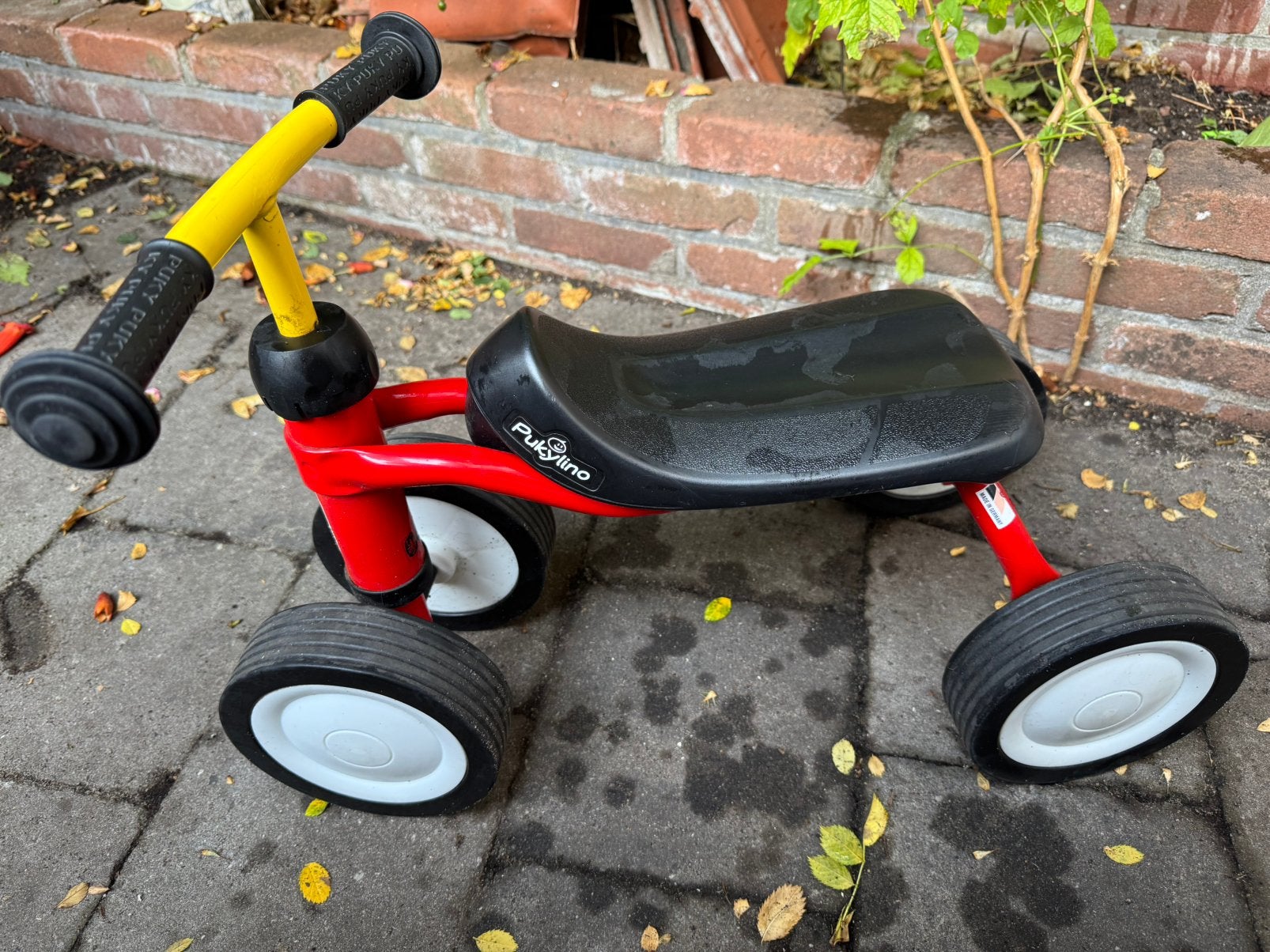 PUKY Pukylino loopfiets 4 wielen rood geel zwart, Ophalen, Gebruikt
