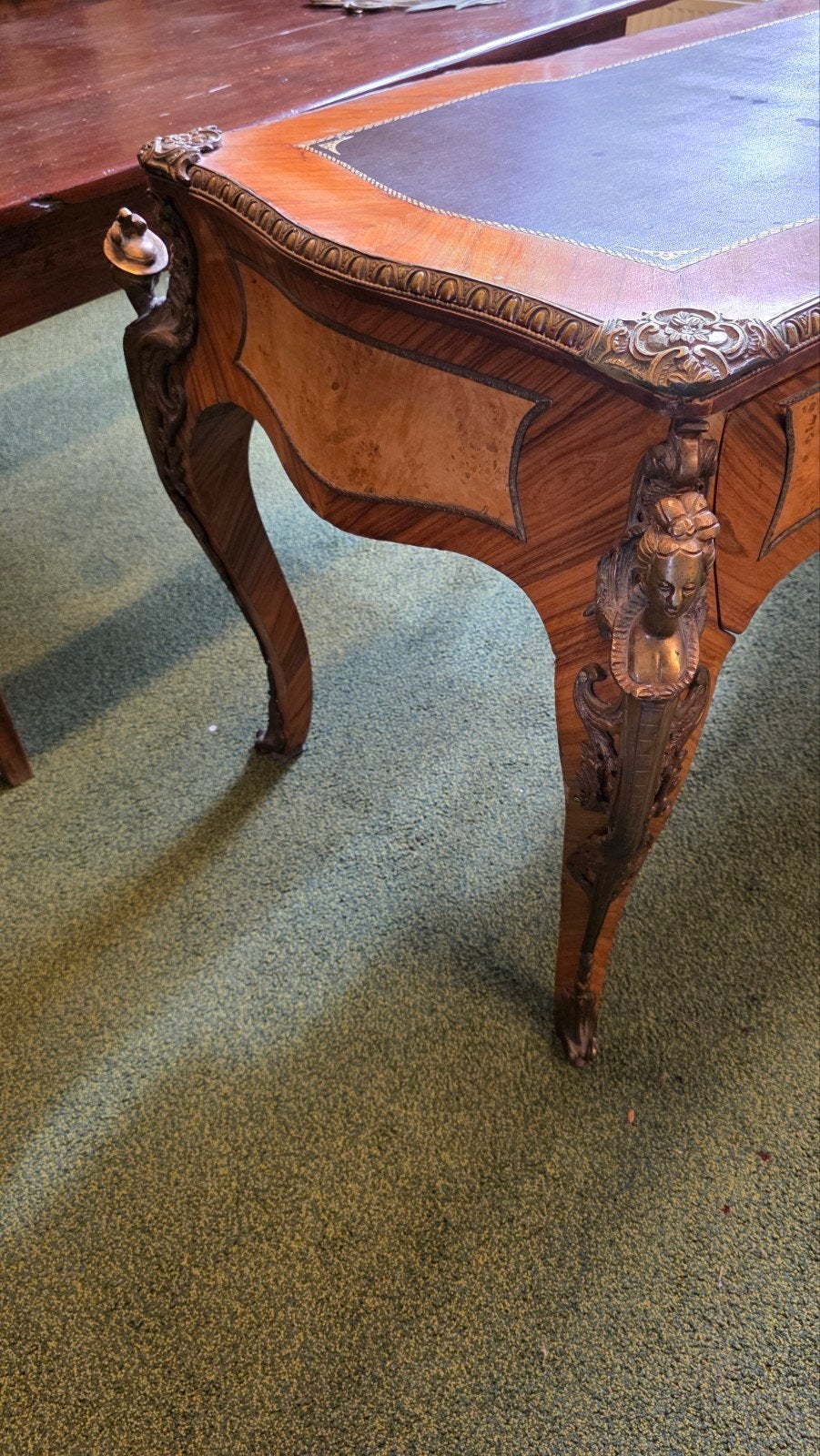 louis VXI schrijftafel, Ophalen