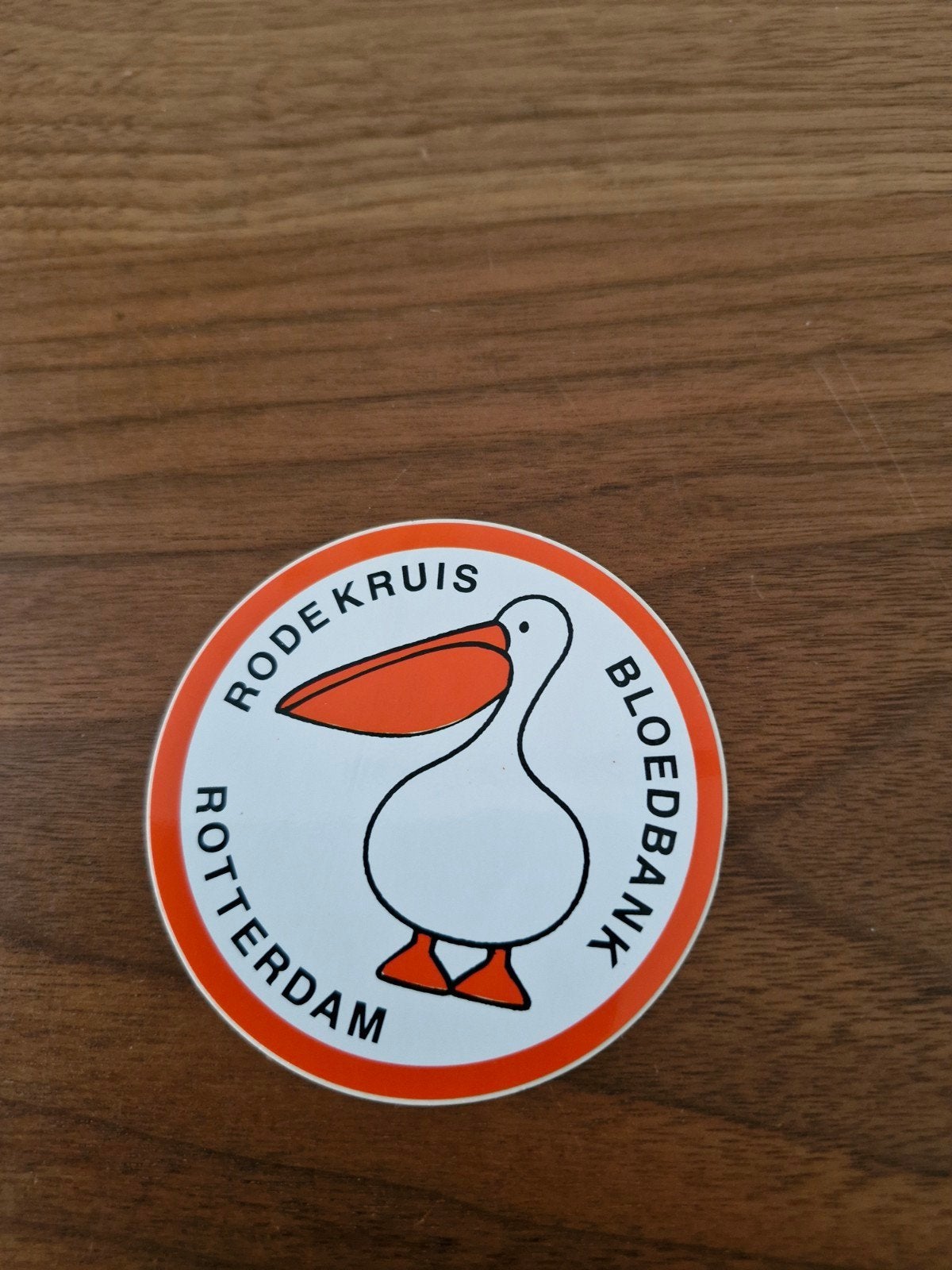 462 Rode Kruis Bloedbank Rotterdam Sticker - Vintage Pelikaa, Ophalen of Verzenden