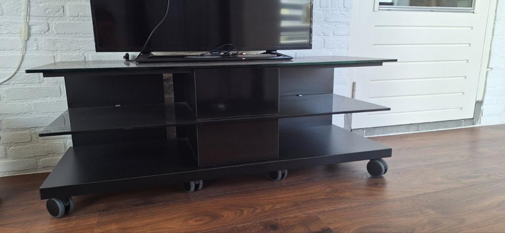Tv meubel te koop, Ophalen, 100 tot 150 cm, Zo goed als nieuw, Minder dan 100 cm