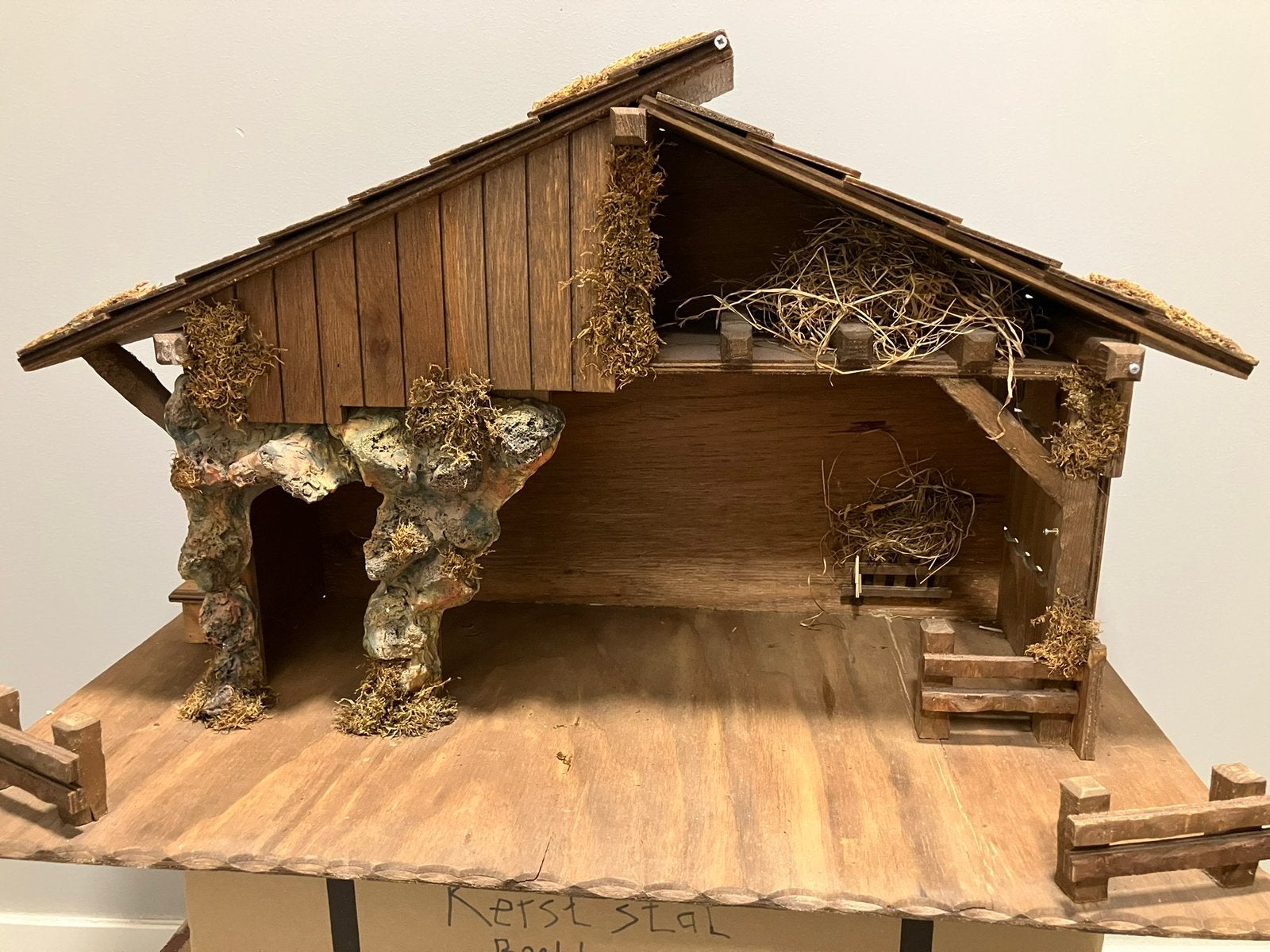 Supermooi! Houten Kerststal handgemaakt, Diversen, Ophalen, Zo goed als nieuw