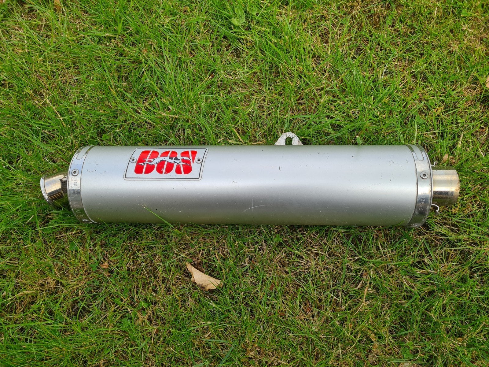 Bos 51mm demper / uitlaat universeel.

In nette staat, klein, Ophalen of Verzenden