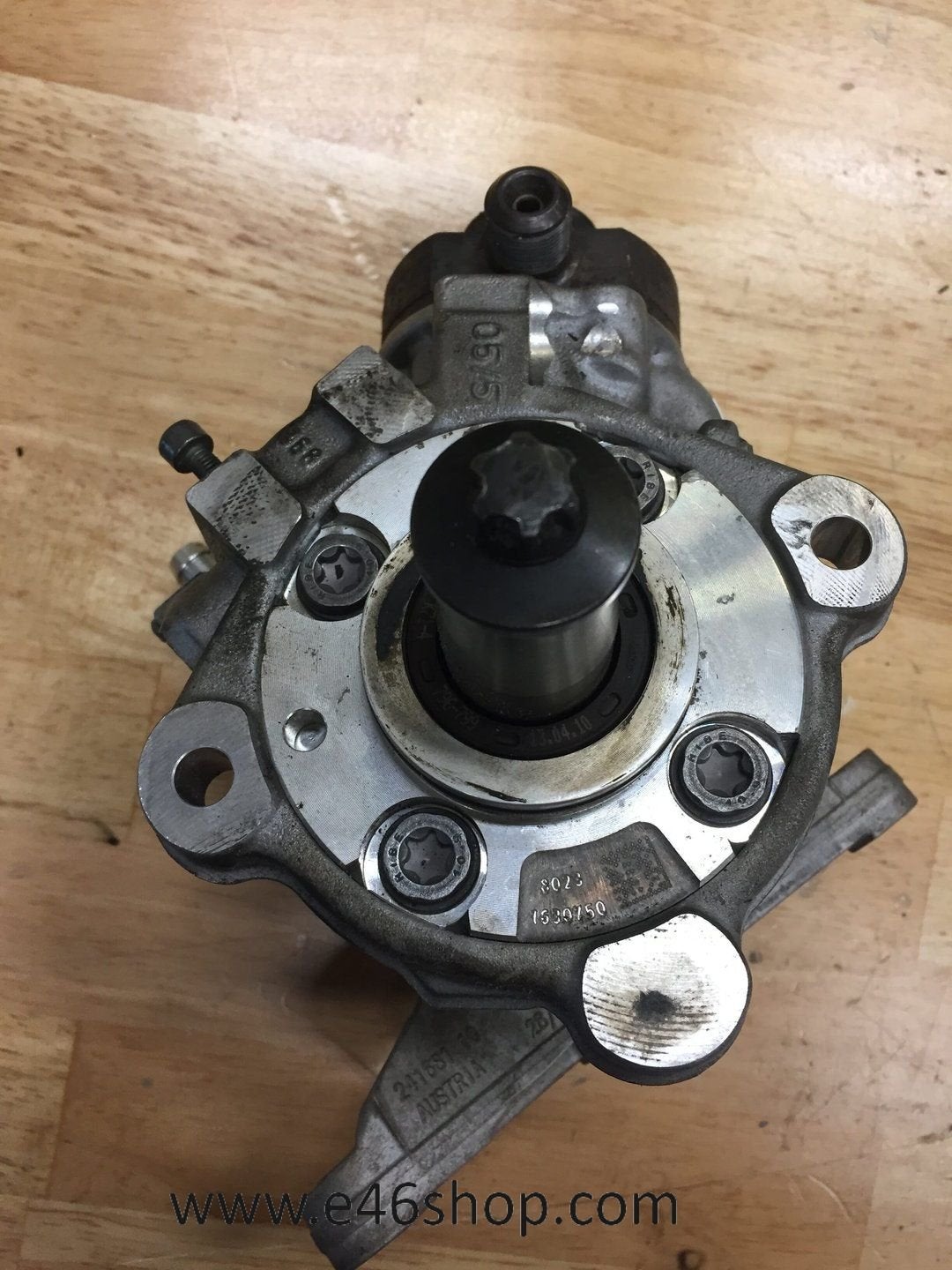Brandstofpomp BMW E90 E87 N47 diesel Bosch, Auto-onderdelen, Brandstofsystemen, Gebruikt, -, -, Ophalen of Verzenden