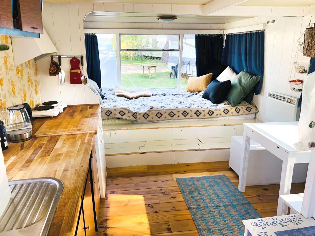Ruime Caravan op Bakkum te huur