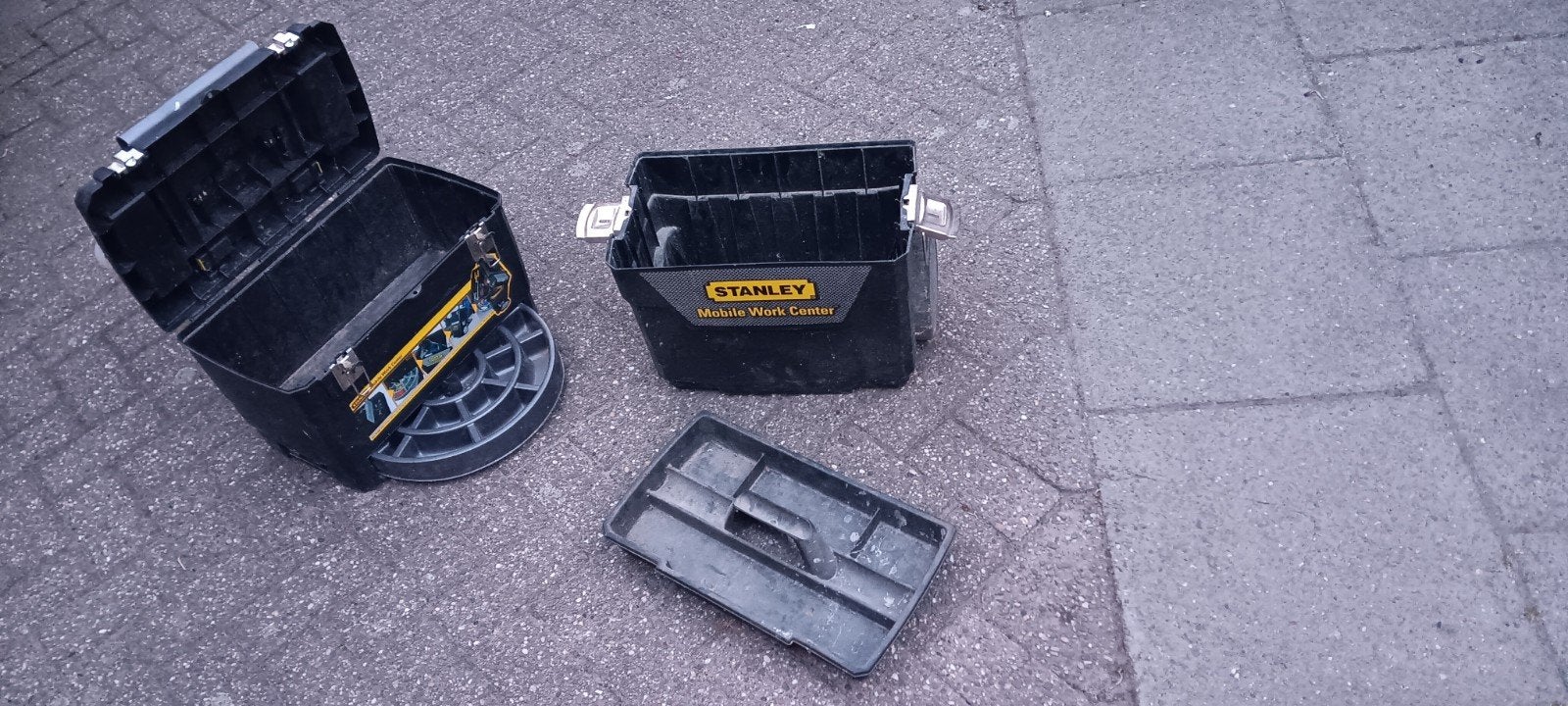gereedschaps koffer met wielen van Stanley, Ophalen, Gebruikt