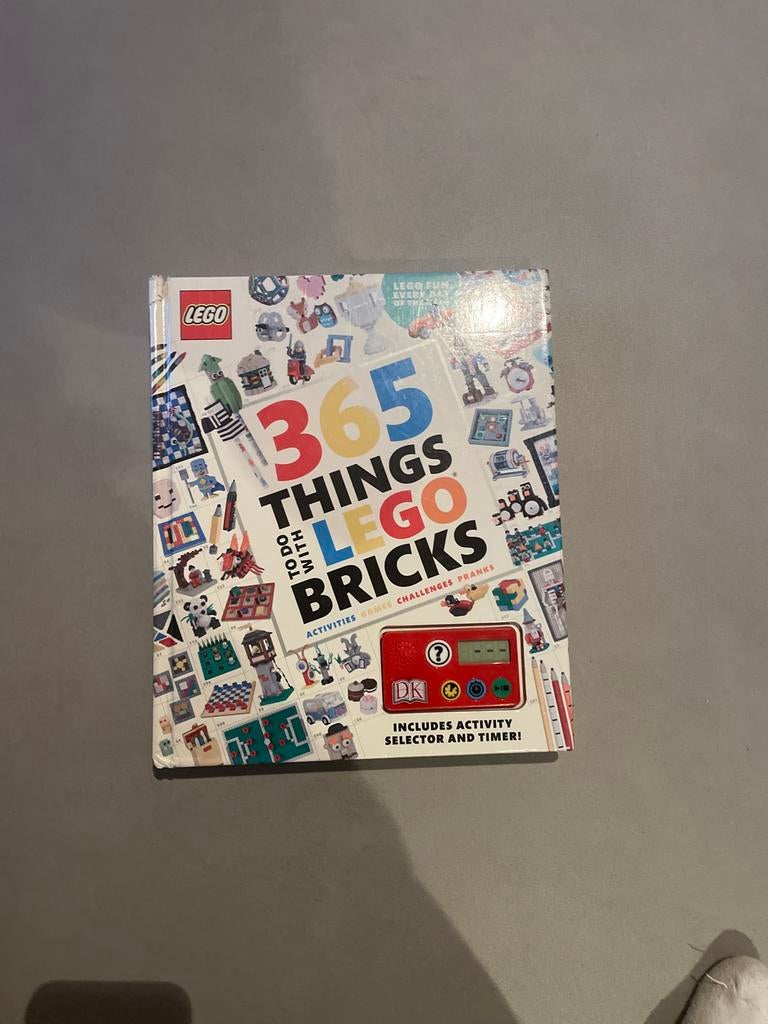 LEGO 365 Dingen om te Doen met LEGO Blokjes Boek, Ophalen of Verzenden, Zo goed als nieuw, Overige merken