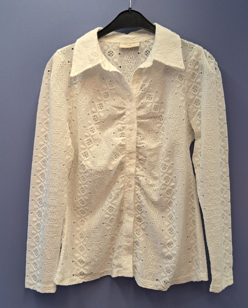 Freequent broderie blouse crème wit XS romantisch art 50788