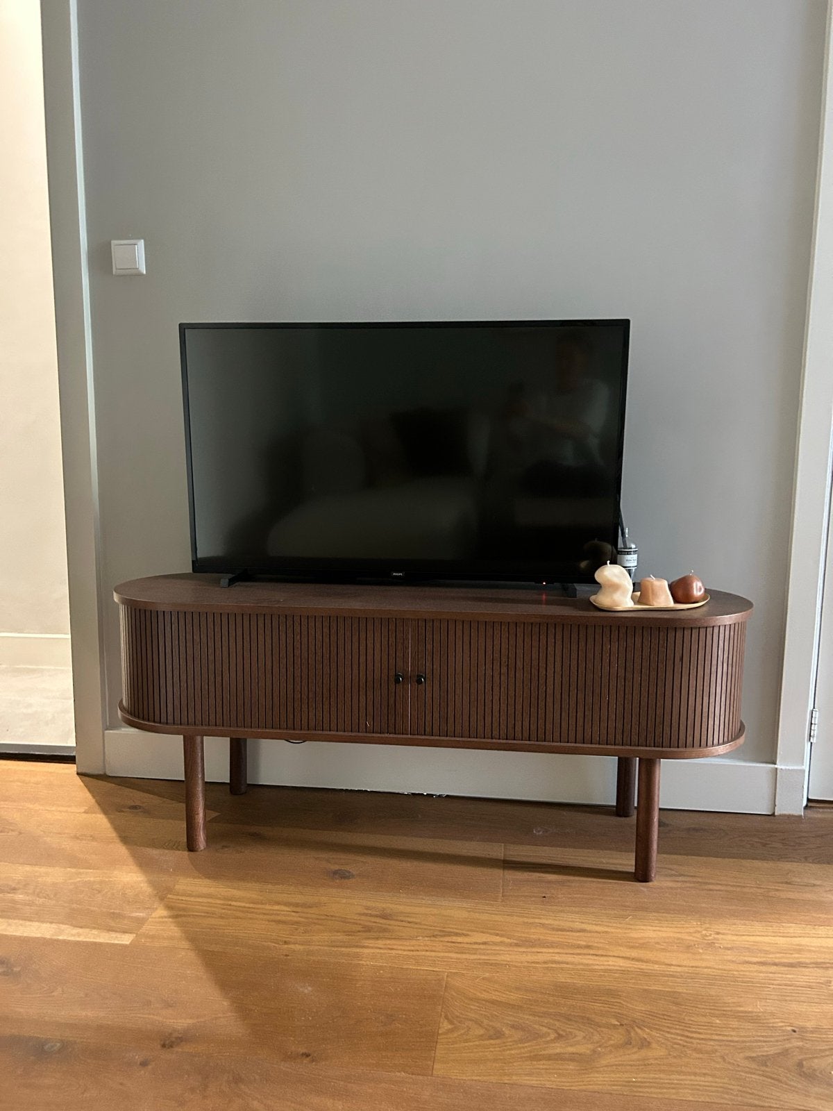 Tv meubel (Calary), Ophalen, 100 tot 150 cm, Zo goed als nieuw, Minder dan 100 cm