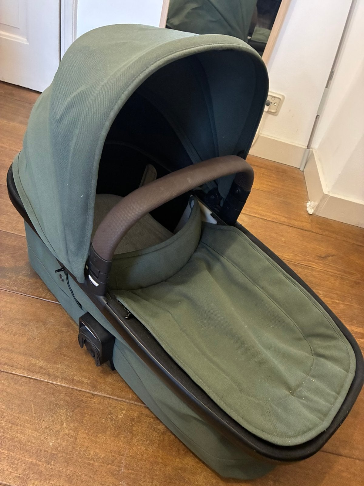 Joolz hub wieg/bassinet/carrycot, Ophalen, Zo goed als nieuw, Overige merken