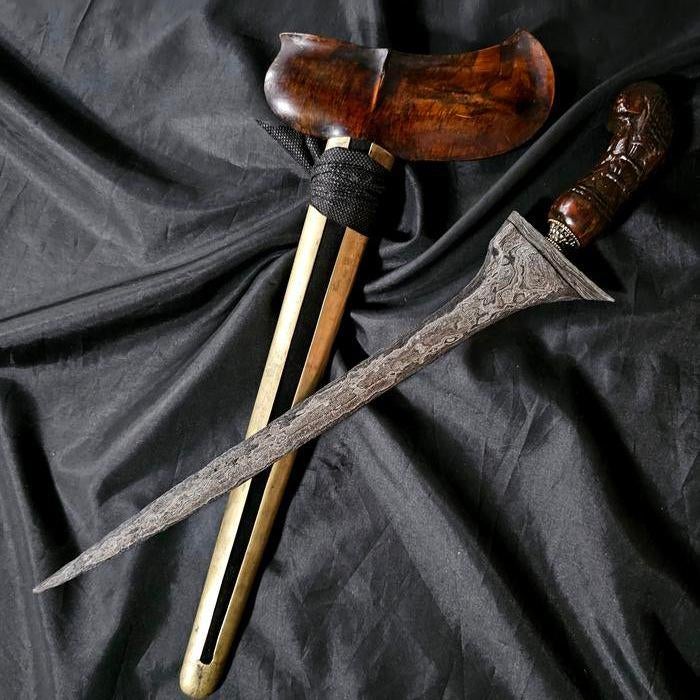 Antieke Keris Tilam Sari Pamor Dwiwarna Raja Gundala KNM99, Wapen, Verzenden, Overige materialen, 9 cm