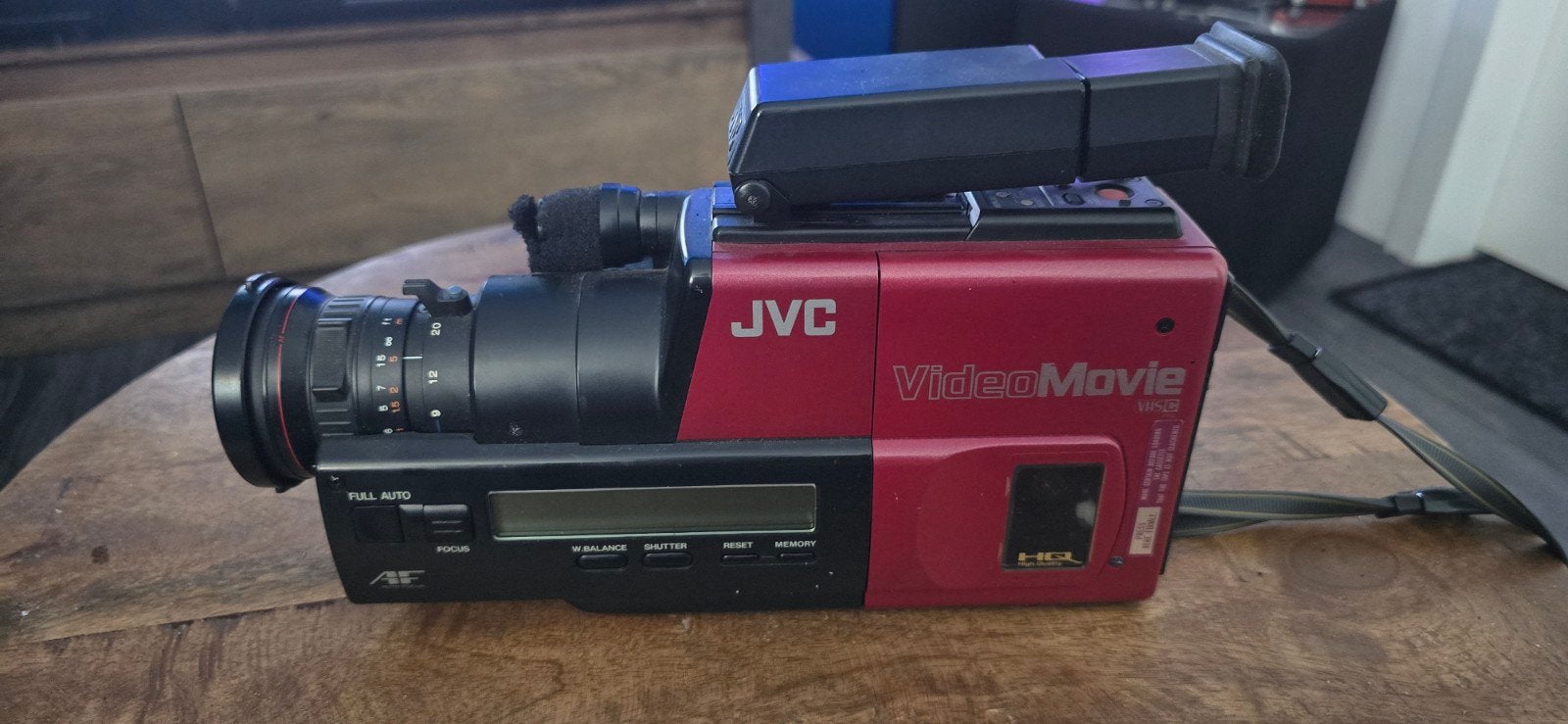 JVC VideoMovie GR-45E VHS-C Camcorder met accessoires, Ophalen of Verzenden, Mini dv, JVC, 20x of meer