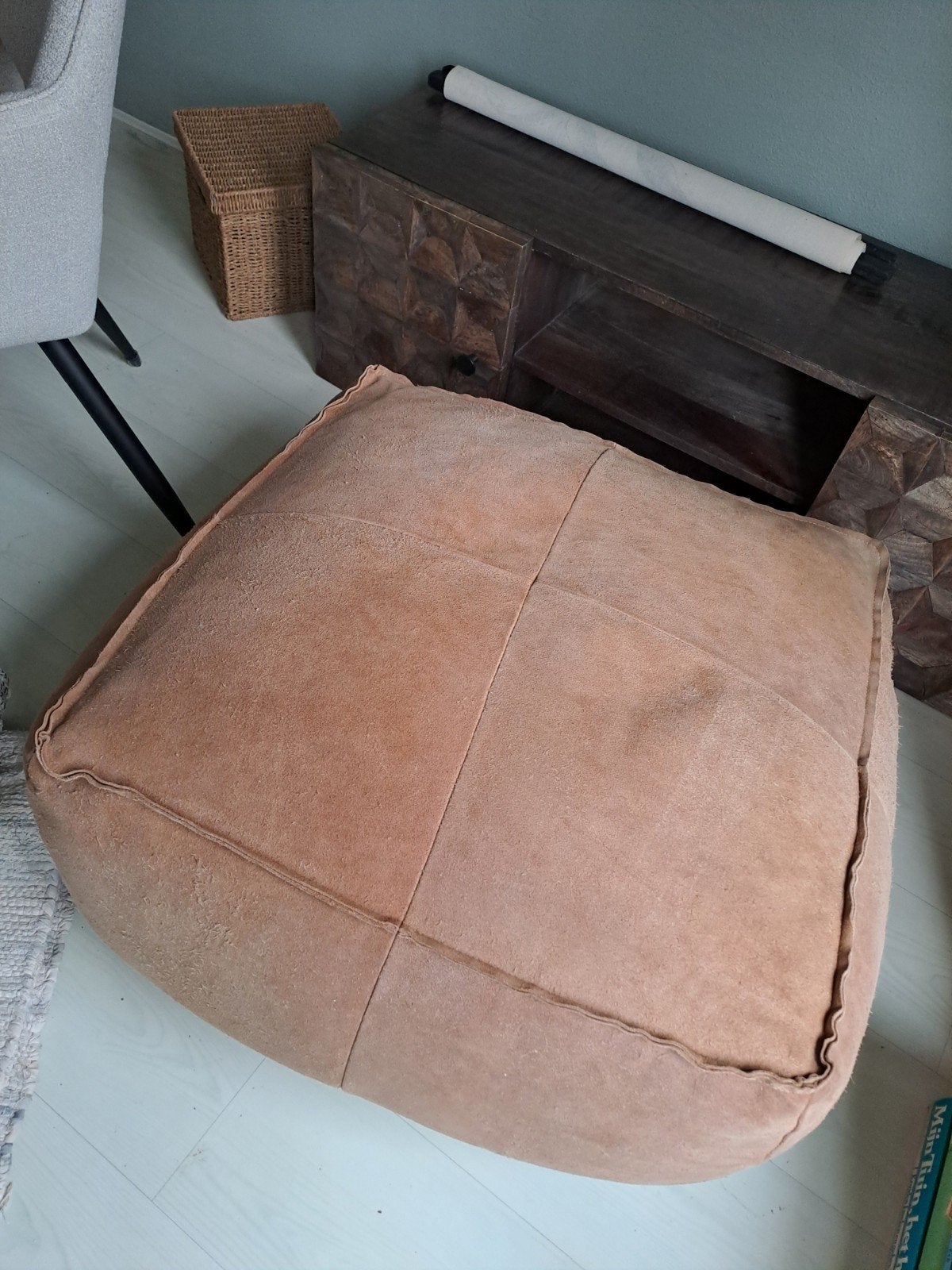 Comfortabele suède poef - Bruin, Ophalen, Gebruikt, Leer, Bohemian, Natuurlijk