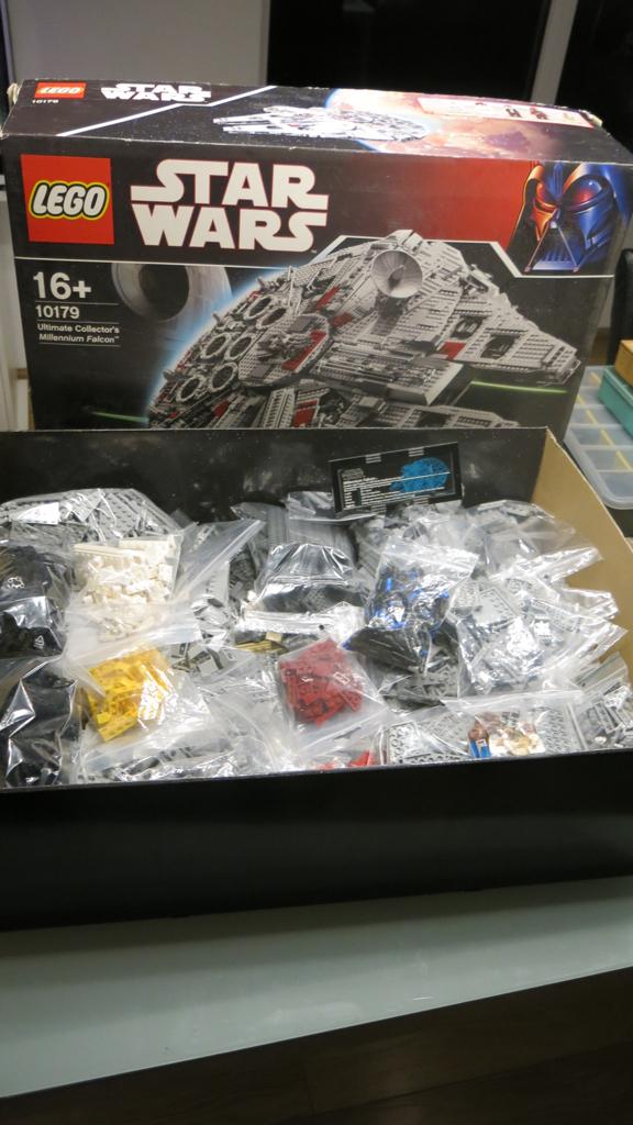 Star Wars lego 10179 UCS Millennium Falcon (2007), Gebruikt, Star Wars, Lego, Ophalen of Verzenden