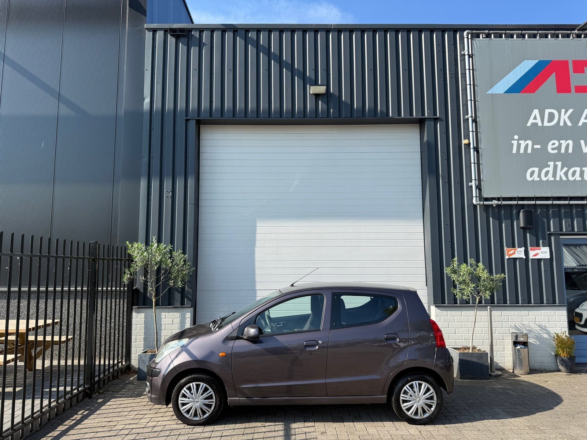 Nissan Pixo 1.0 Acenta NIEUWE APK/ELEK PAKKET, Auto's, Nissan, Voorwielaandrijving, Euro 5, Stof, Gebruikt