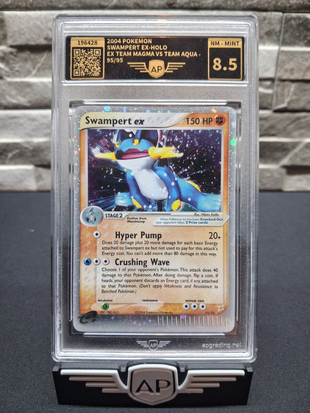 Pokémon Swampert ex Holo 2004 AP Graded 8.5 NM-MINT, Ophalen of Verzenden, Zo goed als nieuw