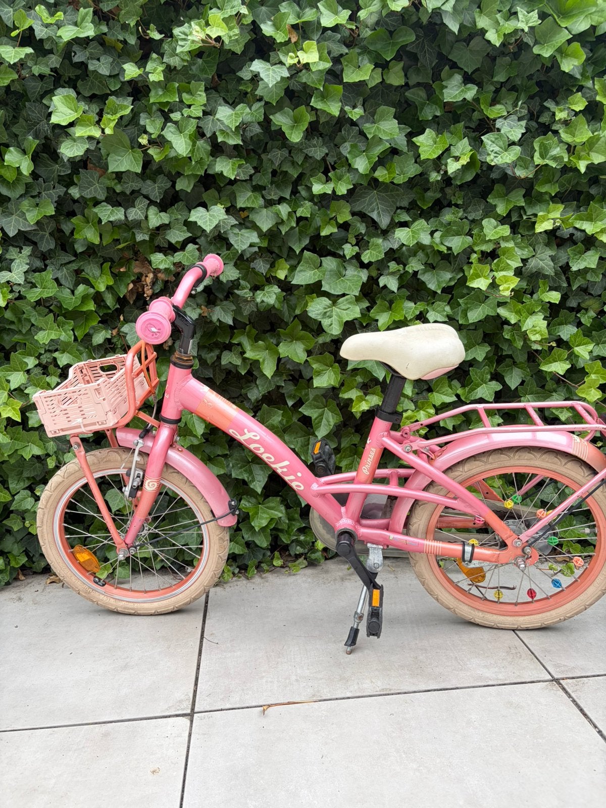 Meisje fiets van Loekie 16 inch, Fietsen en Brommers, Fietsen | Kinderfietsjes, Ophalen, Gebruikt, Terugtraprem, 16 tot 20 inch