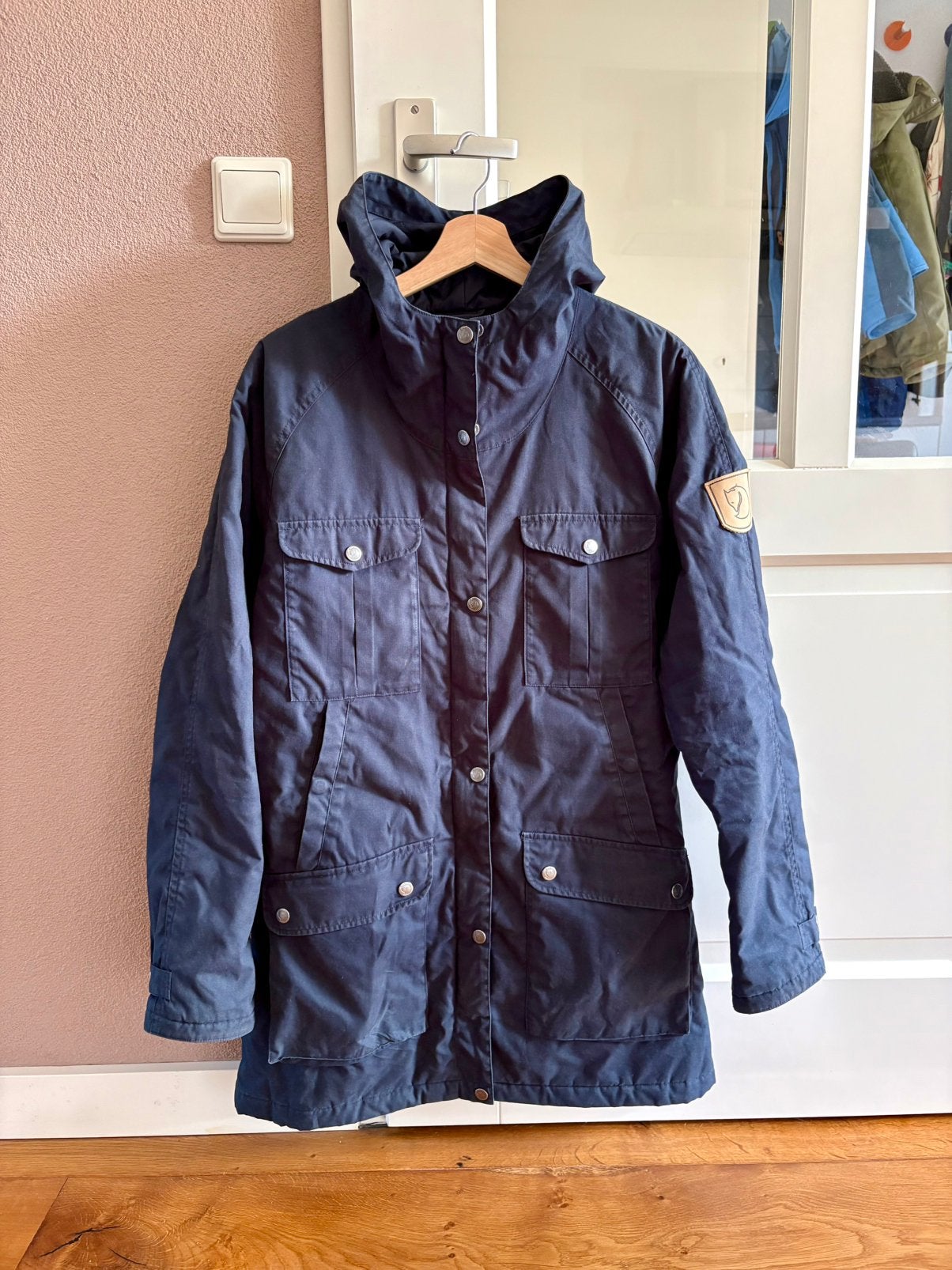 Fjällräven Greenland Parka W (M), Ophalen of Verzenden, Gedragen, Maat 38/40 (M), Blauw