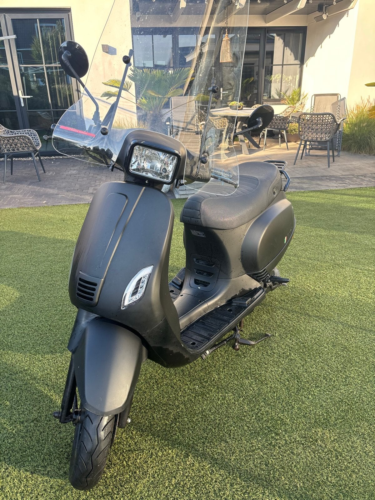 Senzo Rivalux Scooter matzwart, Gebruikt, Benzine, Ophalen, Overige merken