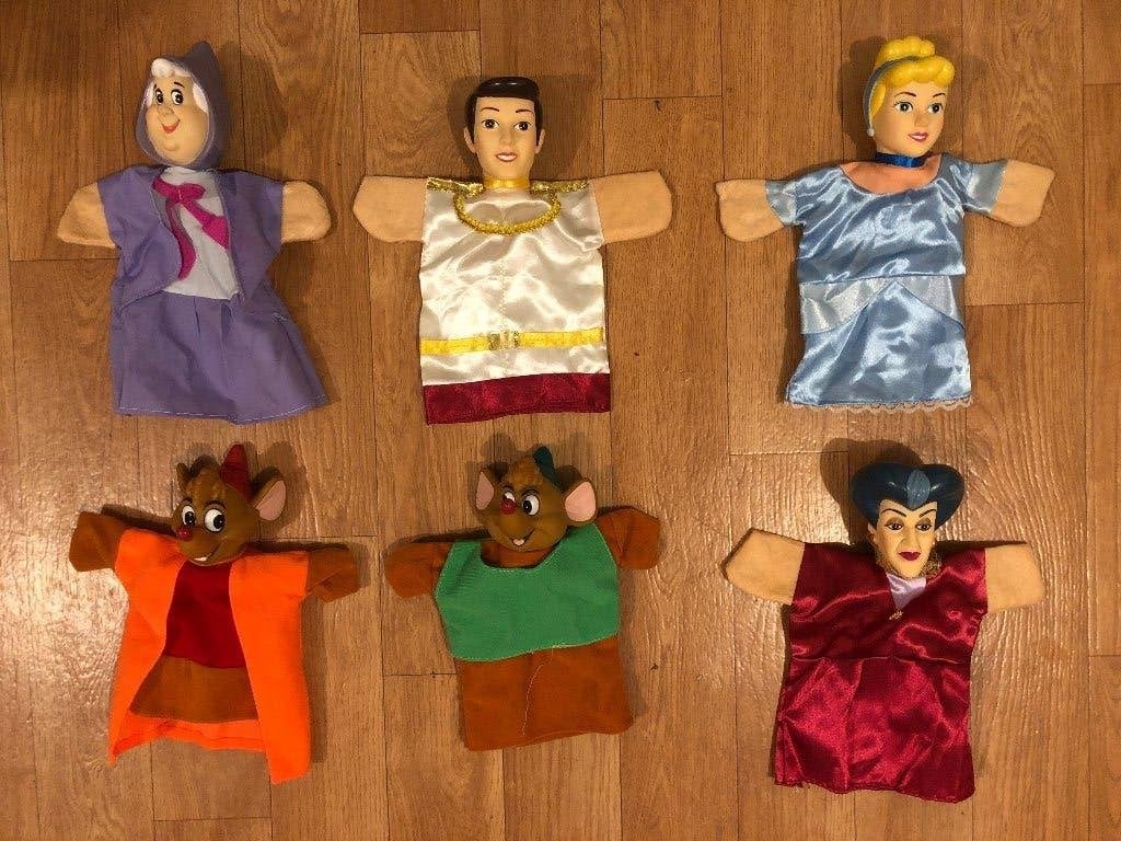 Disney handpoppen / poppenkastpoppen Assepoester - 6 st, Ophalen, Assepoester of Belle, Zo goed als nieuw, Knuffel