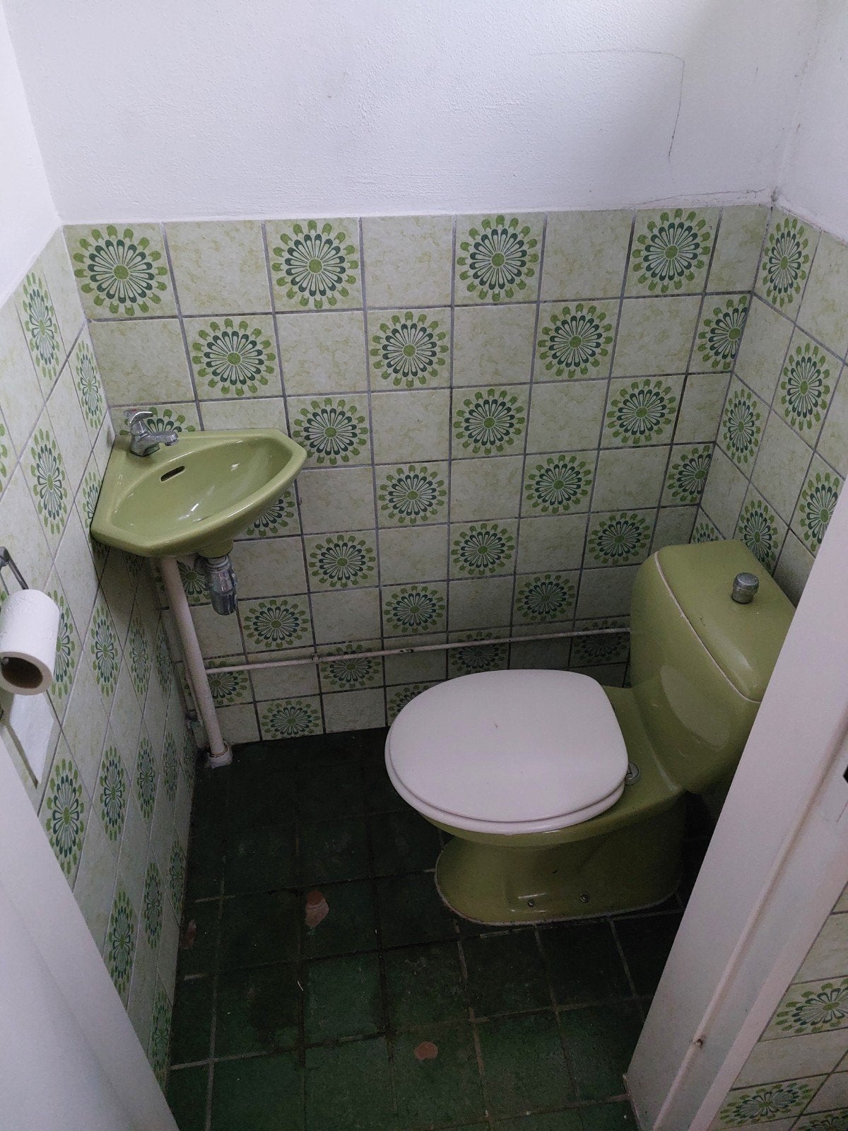 Vintage Groen Toilet en Wastafel Set, Doe-het-zelf en Verbouw, Sanitair, Ophalen, Gebruikt, Toilet