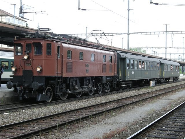 MARKLIN 3151 SBB 1C2 antieke sneltrein loc Ae 3/6 II top ovp, Hobby en Vrije tijd, Modeltreinen | H0, Wisselstroom, Locomotief