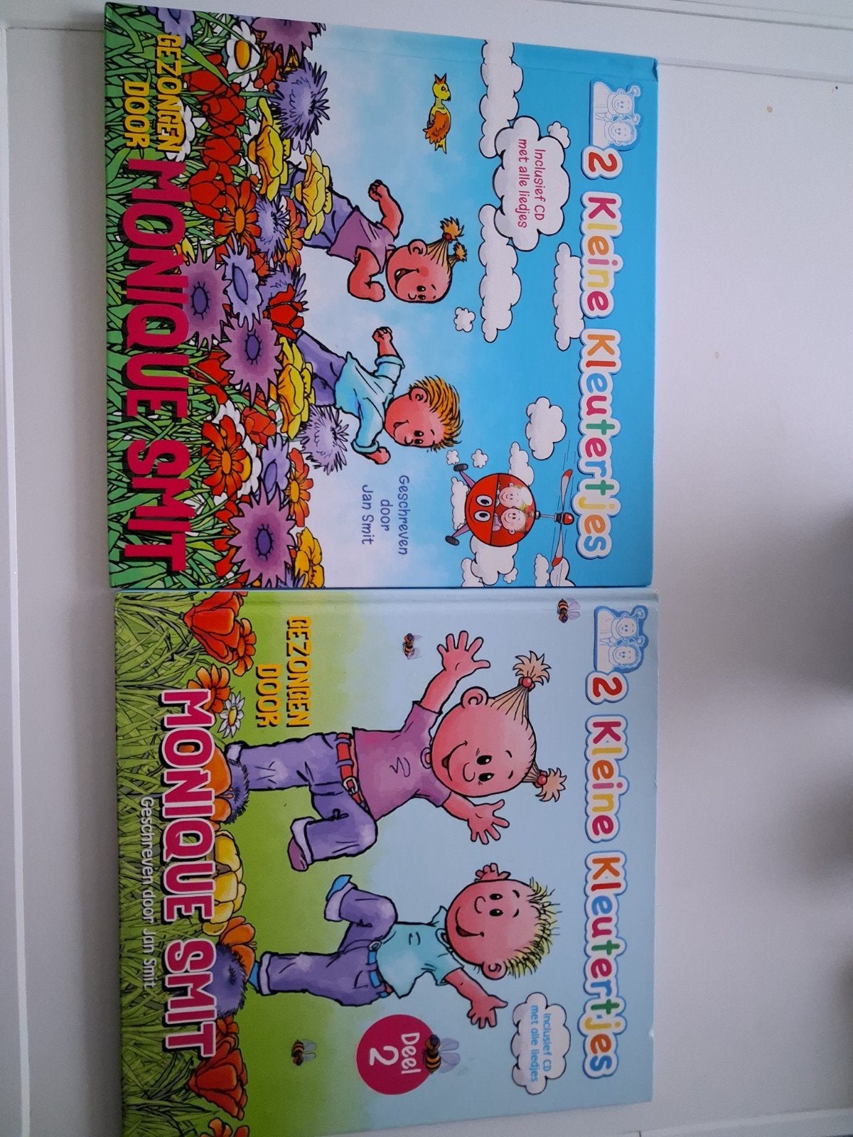 2 Kleine Kleutertjes deel 1 en 2 met CD, Ophalen of Verzenden, Zo goed als nieuw, Fictie algemeen
