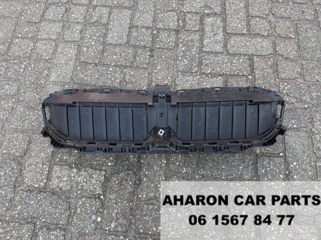 G20 G21 G28 LCI Grill Luchtgeleiding 3 serie 5A2DB49 BMW 781, Gebruikt, Ophalen of Verzenden